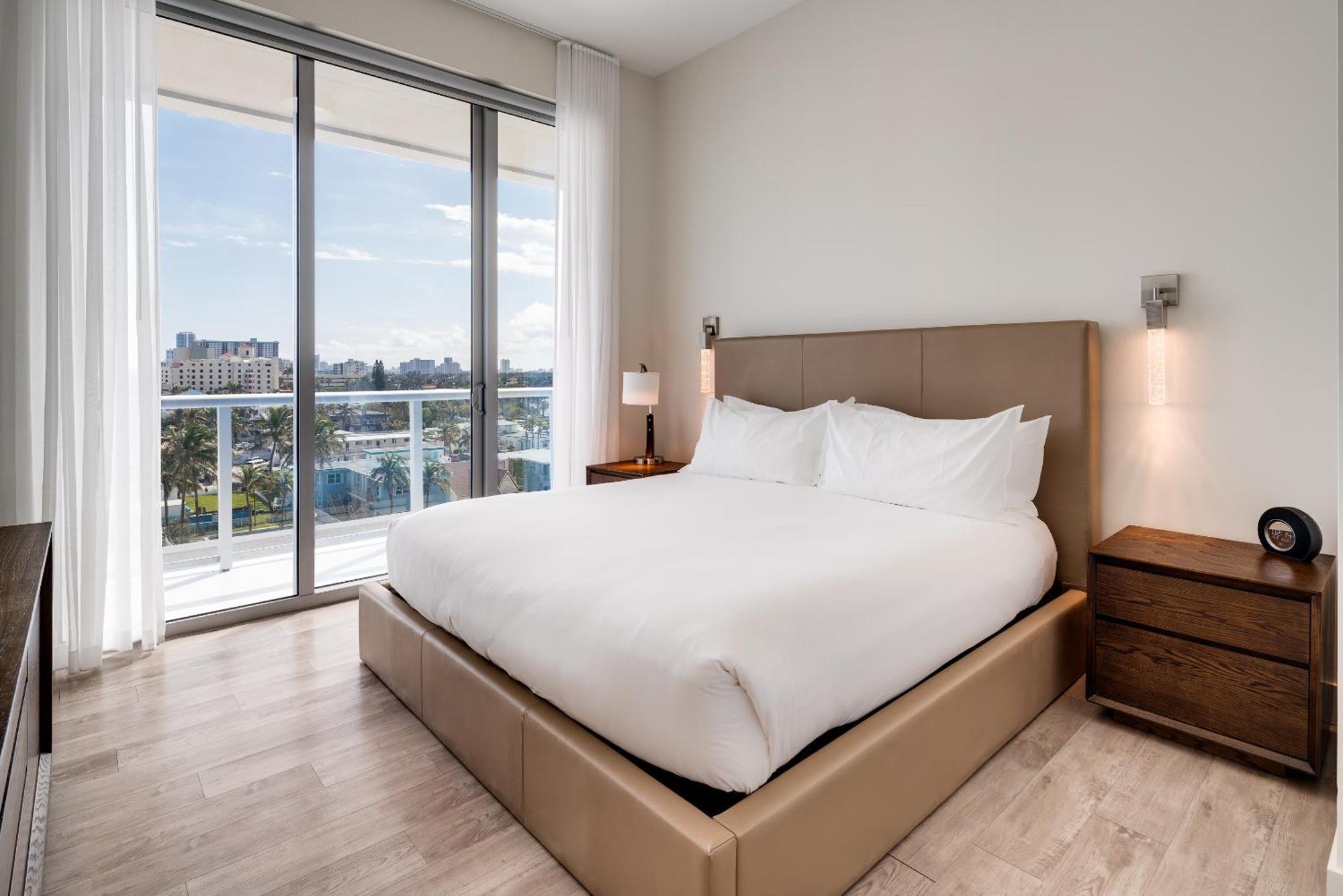Costa Hollywood Beach Resort - An All Suite Hotel Extérieur photo