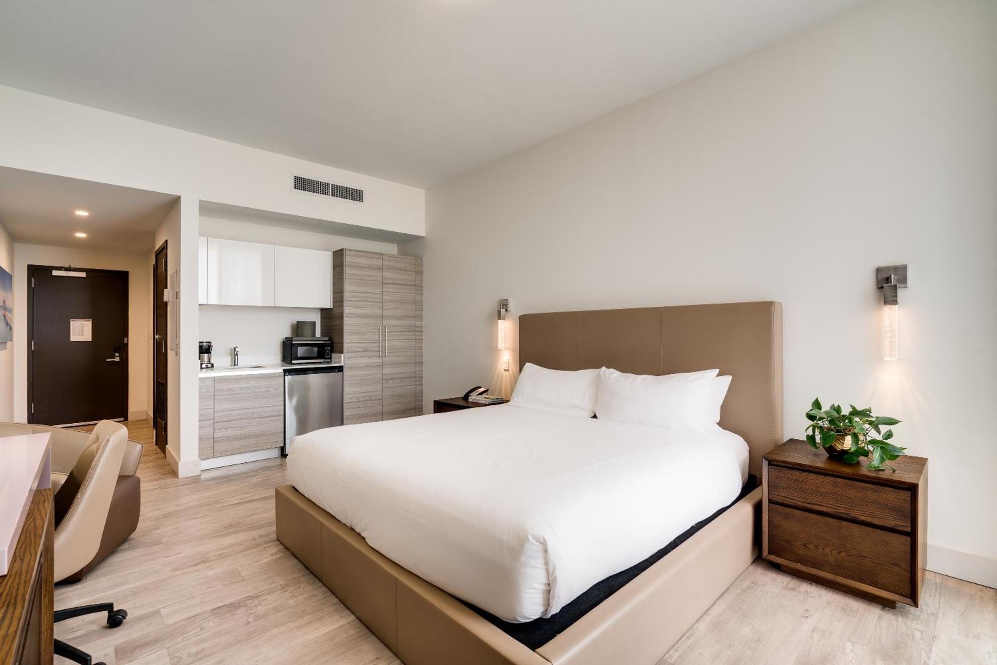 Costa Hollywood Beach Resort - An All Suite Hotel Extérieur photo